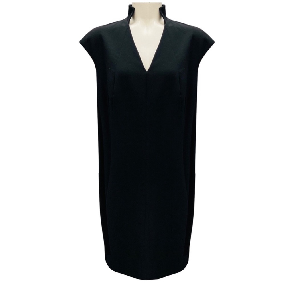 Elegant Black Dress